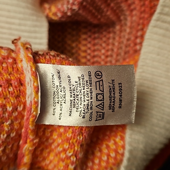 LOFT Wavy Stripe Scoop Neck Sweater Vest - Picture 8 of 9